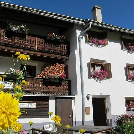 Apartamento Daint Chasa Zanoli Parterre